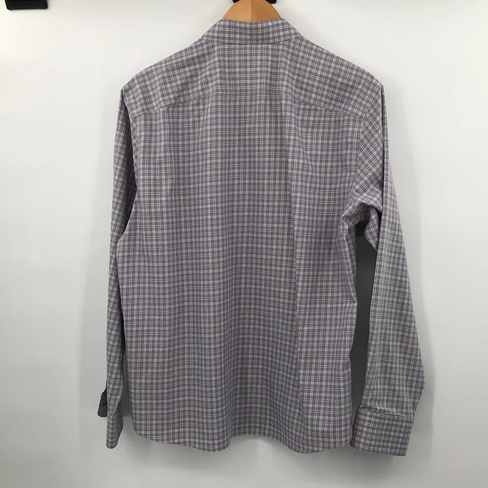 Untuckit Size L Long Sleeve Button Down Wrinkle Free 100% Cotton Maschitano